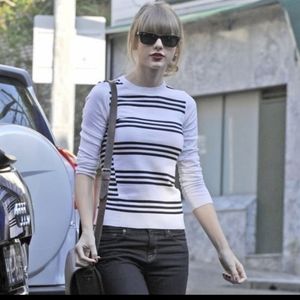 Theory sweater xs